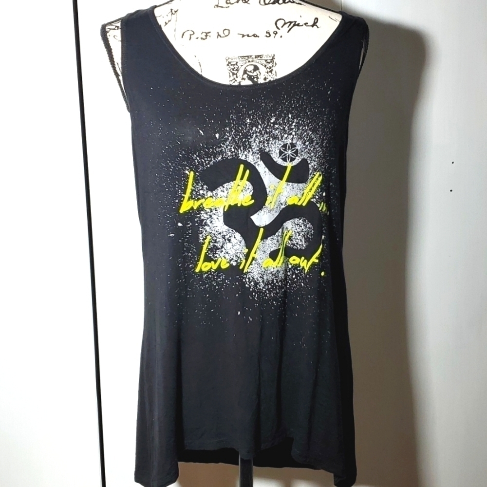 GAIAM| Graphic Yoga Tank Top " Breathe it all in, Love it all out" Black  Sz.XL